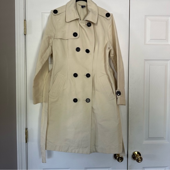 Gap Classic Cream Double Breasted Trench Coat | Size L - Picture 3 of 11